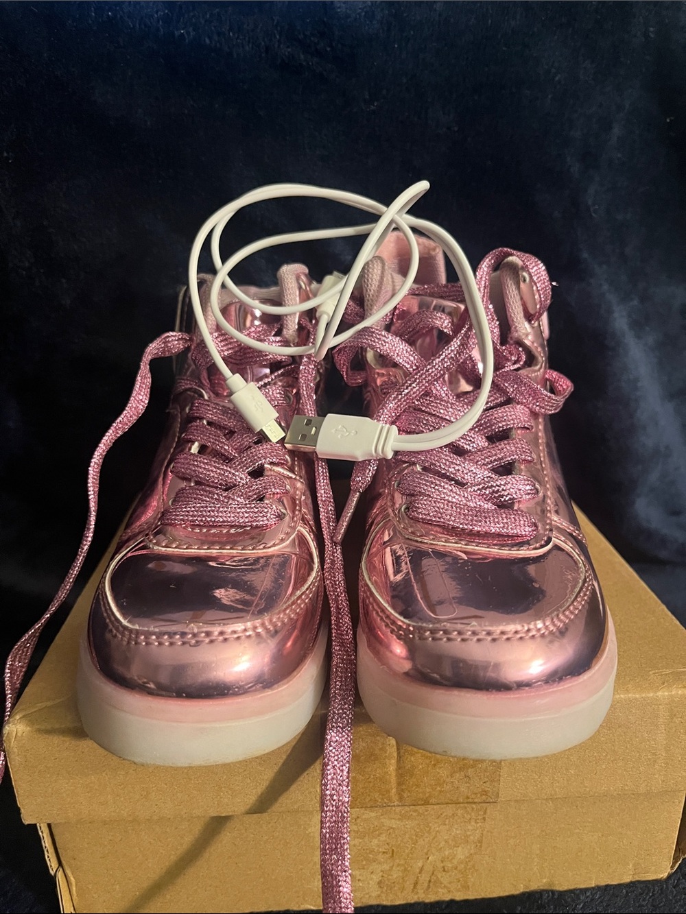 Kids Light-Up Metallic Pink Sneakers